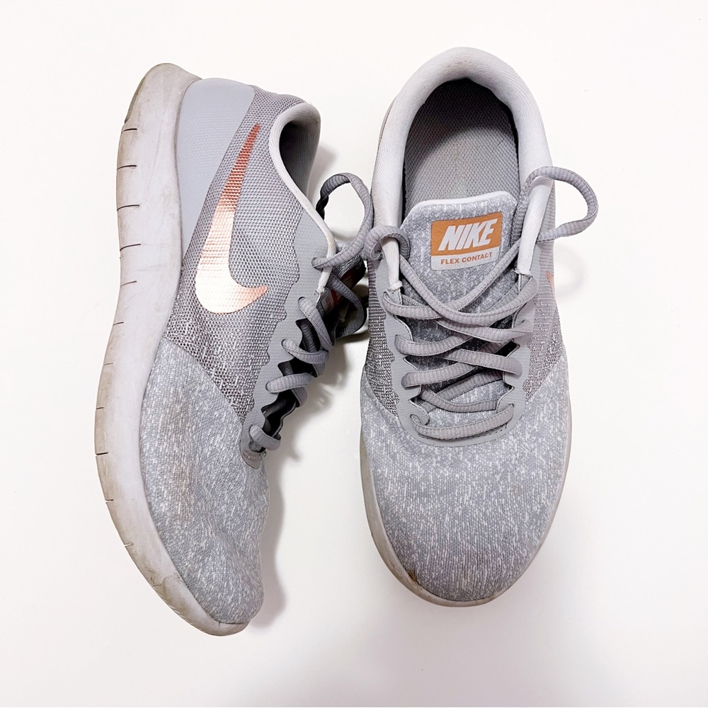 Nike Flex Contact Running Shoe Athleisure Sneaker, Gray/Rose Gold, Size 8.5